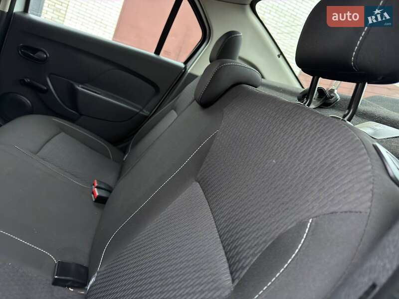 Седан Renault Logan 2019 в Охтирці фото 32 Седан Renault Logan 2019 в Охтирці