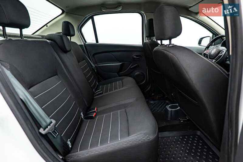 Седан Renault Logan 2020 в Киеве