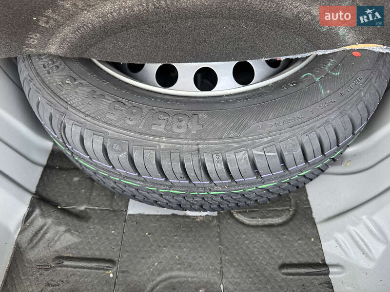 Универсал Renault Logan 2019 в Киеве