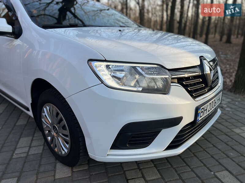 Седан Renault Logan 2017 в Одессе