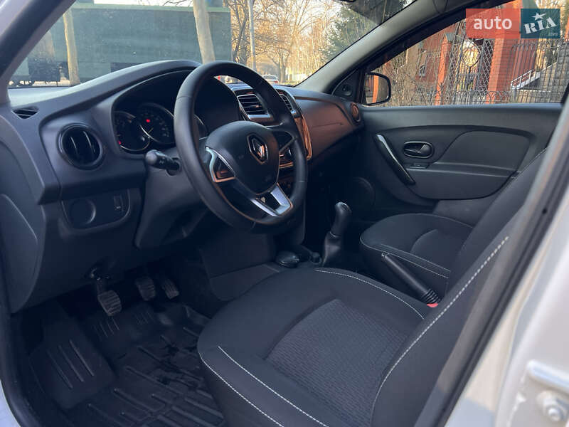 Седан Renault Logan 2017 в Одессе