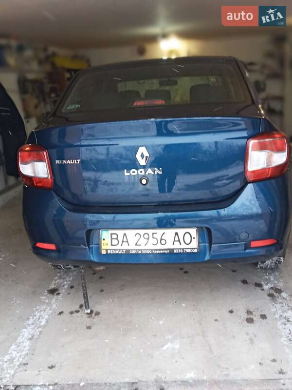 Седан Renault Logan 2015 в Знаменке