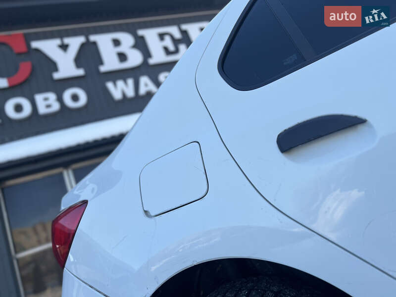 Седан Renault Logan 2016 в Дрогобыче фото 21 Седан Renault Logan 2016 в Дрогобыче