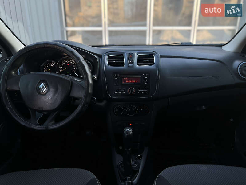 Седан Renault Logan 2016 в Дрогобыче фото 34 Седан Renault Logan 2016 в Дрогобыче