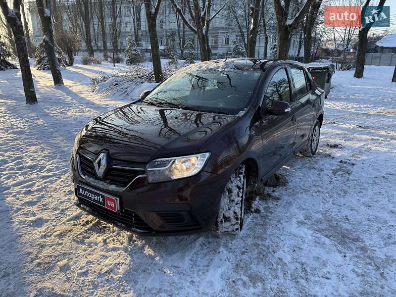Седан Renault Logan 2017 в Киеве