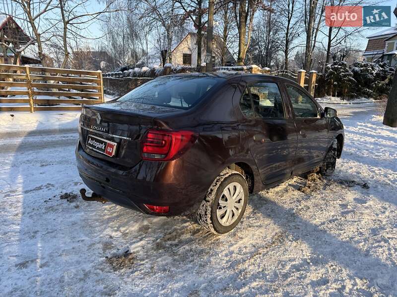 Седан Renault Logan 2017 в Киеве