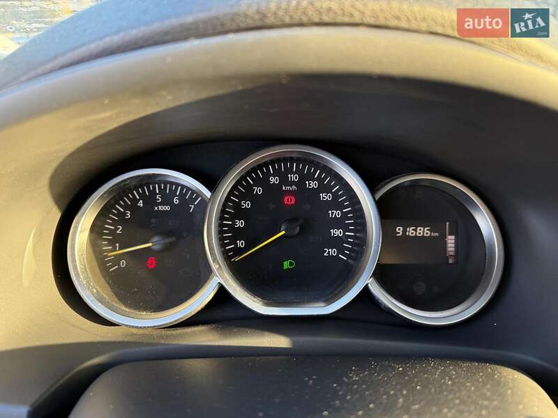 Седан Renault Logan 2017 в Киеве