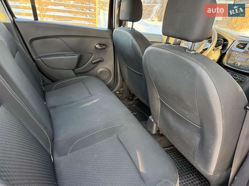 Седан Renault Logan 2017 в Киеве