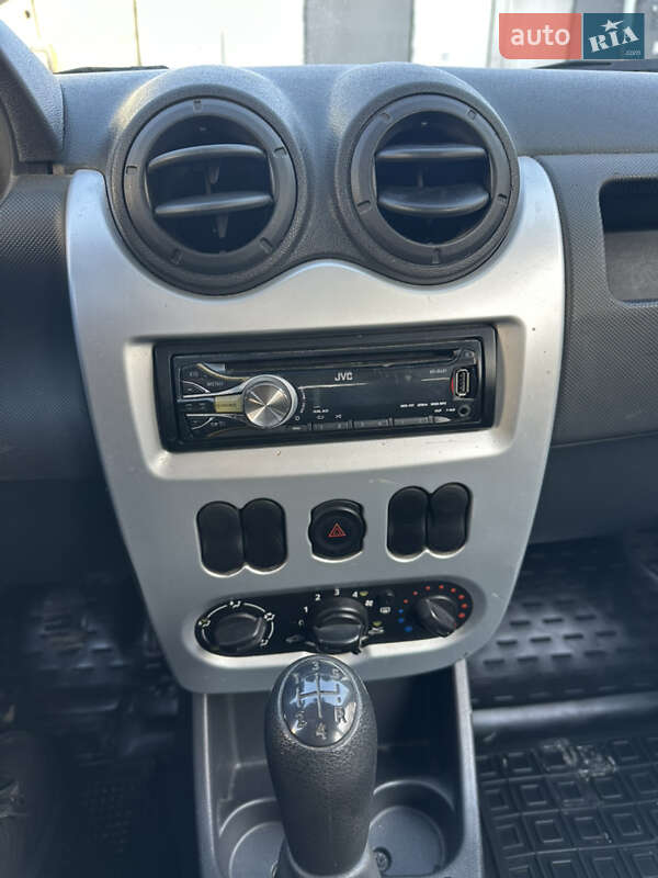 Универсал Renault Logan 2012 в Василькове фото 10 Универсал Renault Logan 2012 в Василькове