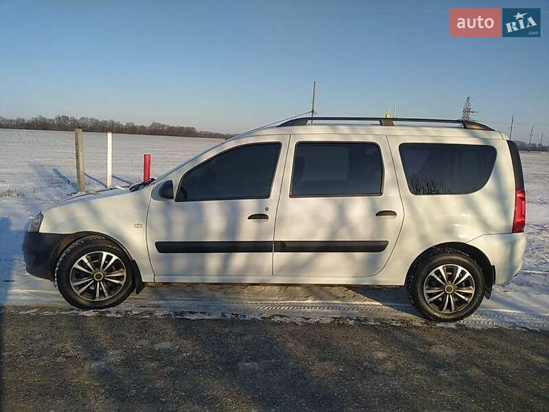 Универсал Renault Logan 2012 в Диканьке