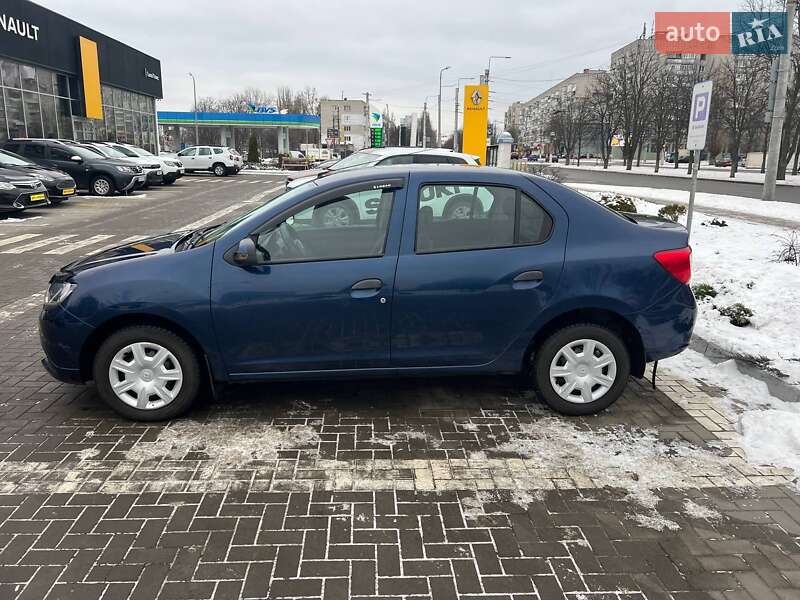 Седан Renault Logan 2015 в Кременчуге