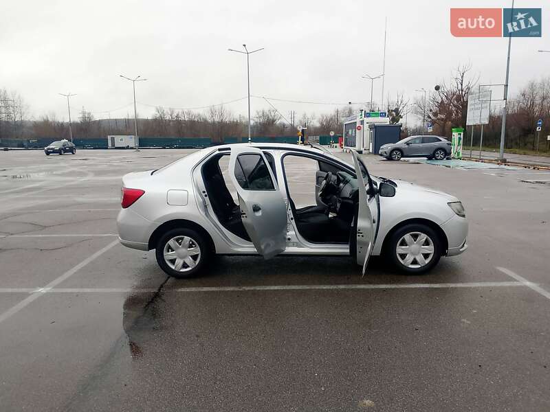 Седан Renault Logan 2016 в Києві фото 20 Седан Renault Logan 2016 в Києві