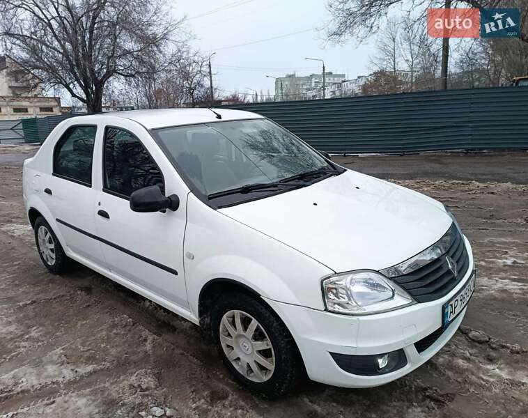 Седан Renault Logan 2011 в Запорожье