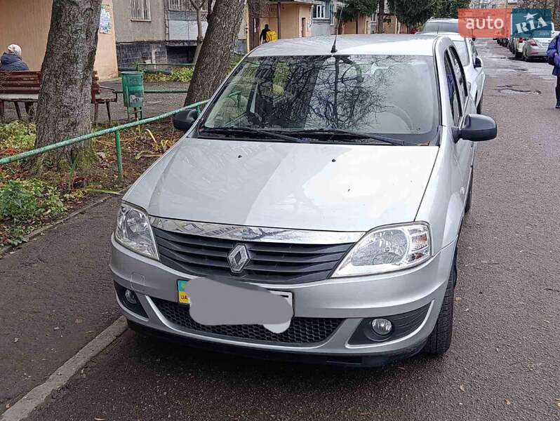 2012 Renault Logan, VIN VF1LSRAER47628968:plate — фото 1 (autoria)