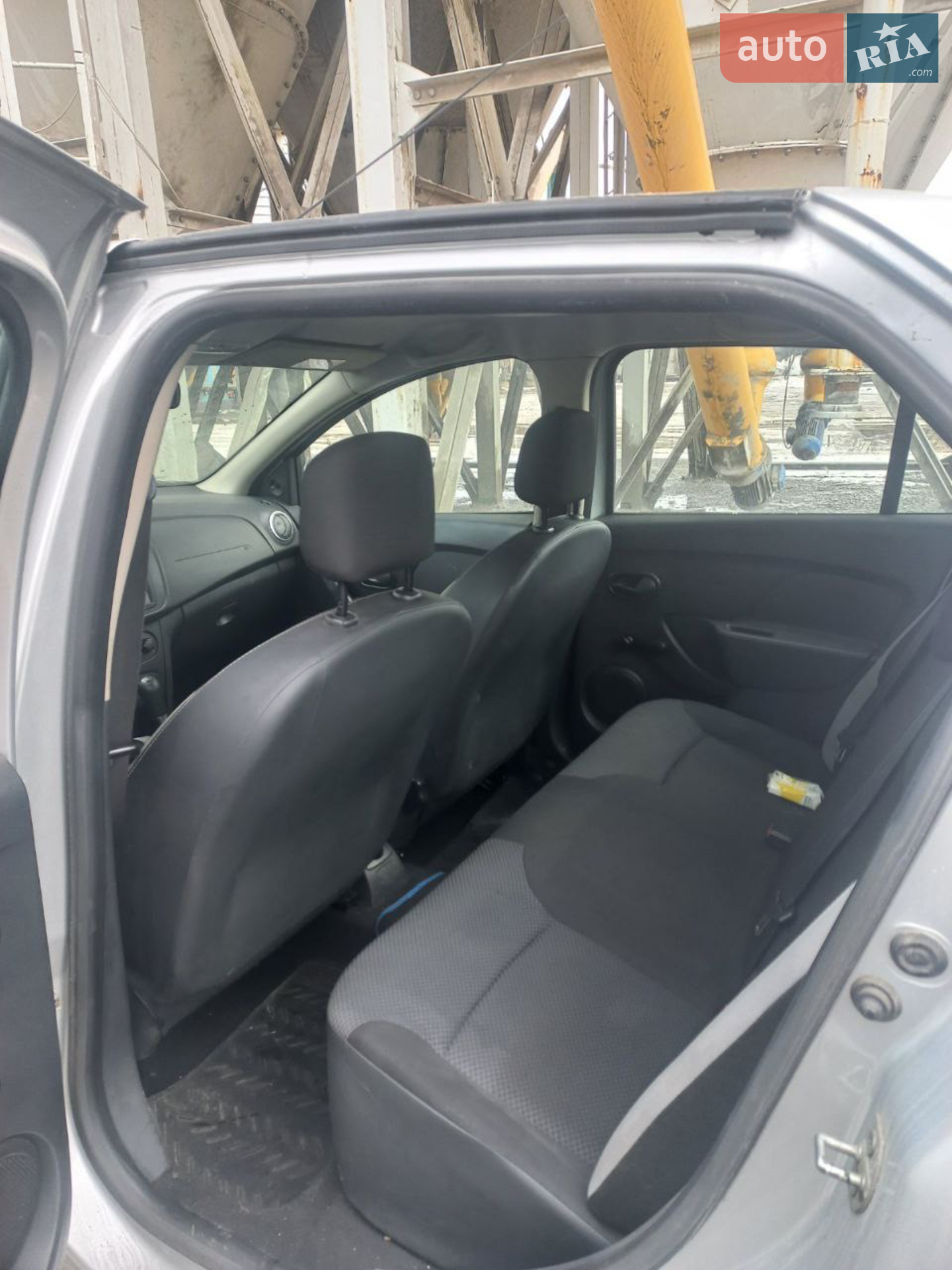 2013 Renault Logan - мініатюра 7
