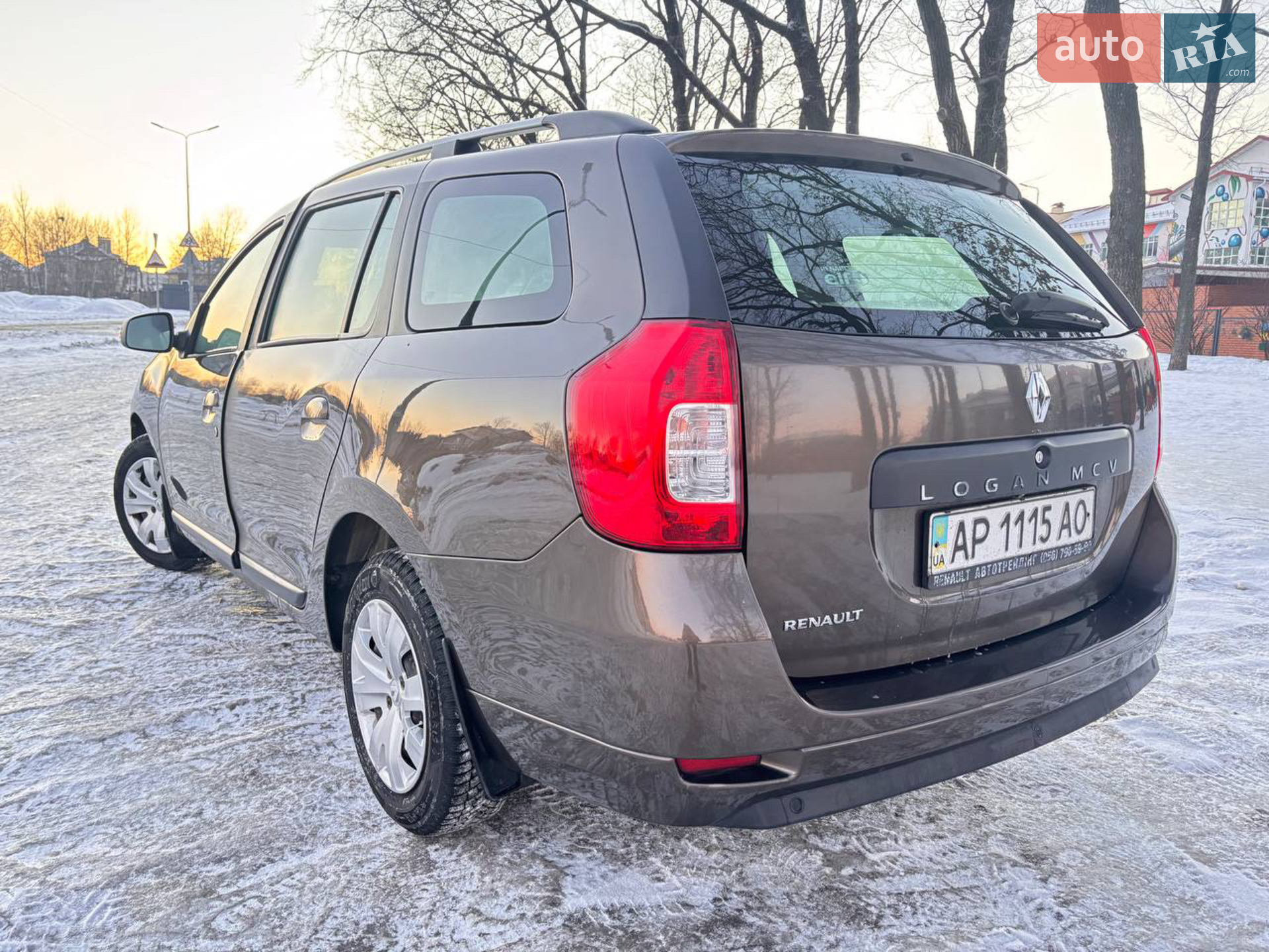 2016 Renault Logan - мініатюра 12