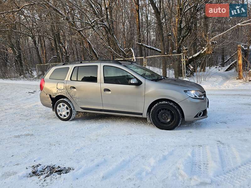 Универсал Renault Logan 2014 в Киеве