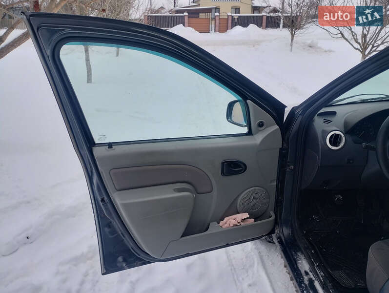 Універсал Renault Logan 2010 в Носівці