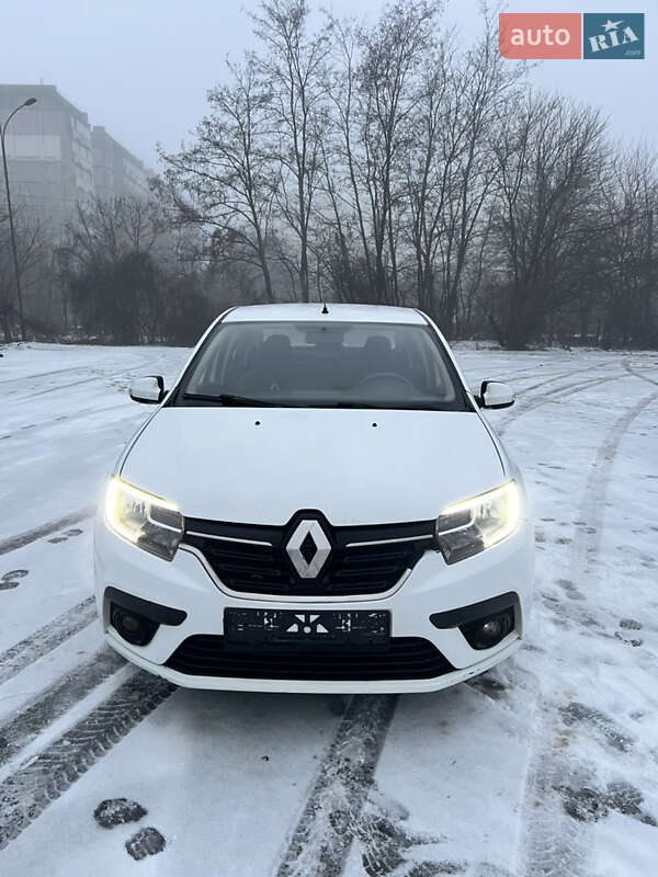 Седан Renault Logan 2016 в Кременчуці фото Седан Renault Logan 2016 в Кременчуці