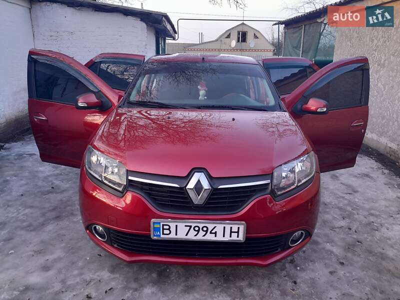 Седан Renault Logan 2013 в Решетиловке фото Седан Renault Logan 2013 в Решетиловке