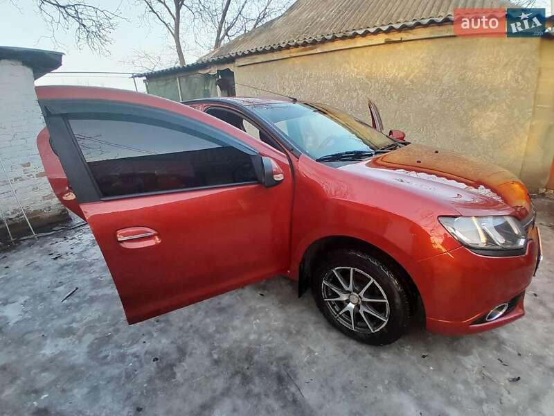 Седан Renault Logan 2013 в Решетиловке фото 4 Седан Renault Logan 2013 в Решетиловке