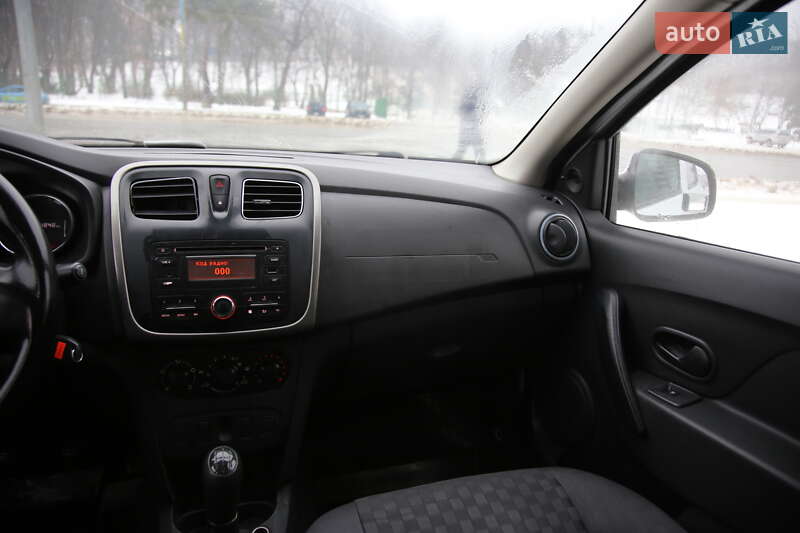 Седан Renault Logan 2013 в Харькове фото 12 Седан Renault Logan 2013 в Харькове