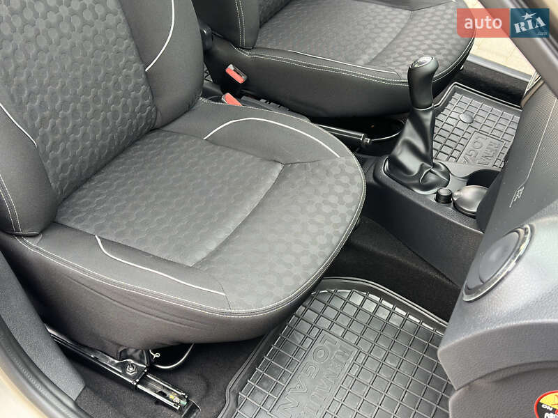 Седан Renault Logan 2013 в Одессе фото 37 Седан Renault Logan 2013 в Одессе