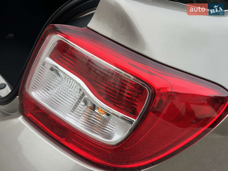 Седан Renault Logan 2013 в Одессе фото 47 Седан Renault Logan 2013 в Одессе