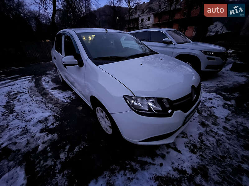 Renault Logan 2013 Renault Logan 2013