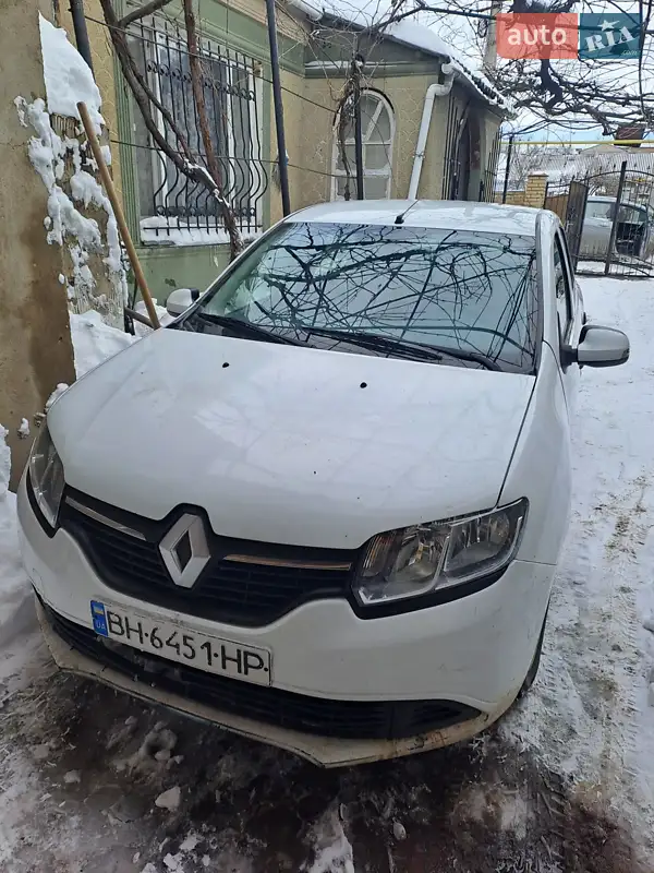 Renault Logan 2014