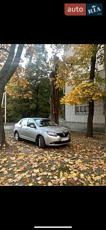 Седан Renault Logan 2015 в Вільногірську