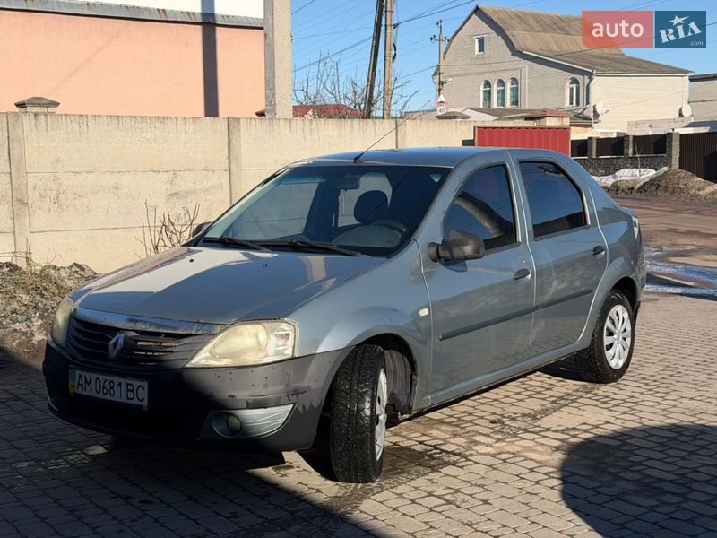 Седан Renault Logan 2010 в Житомире