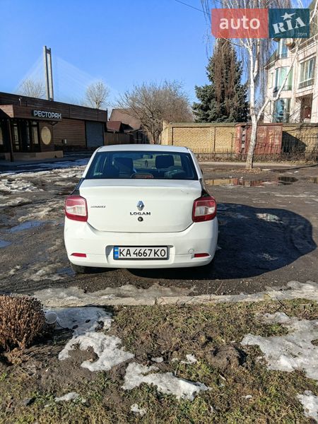 Седан Renault Logan 2015 в Киеве