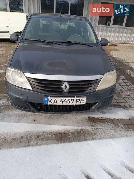 Седан Renault Logan 2010 в Днепре