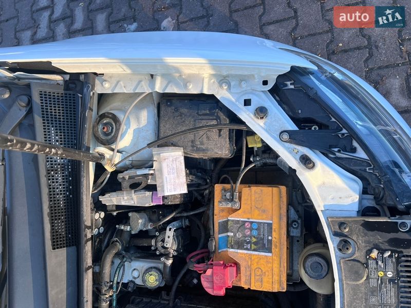 Седан Renault Logan 2015 в Миргороді