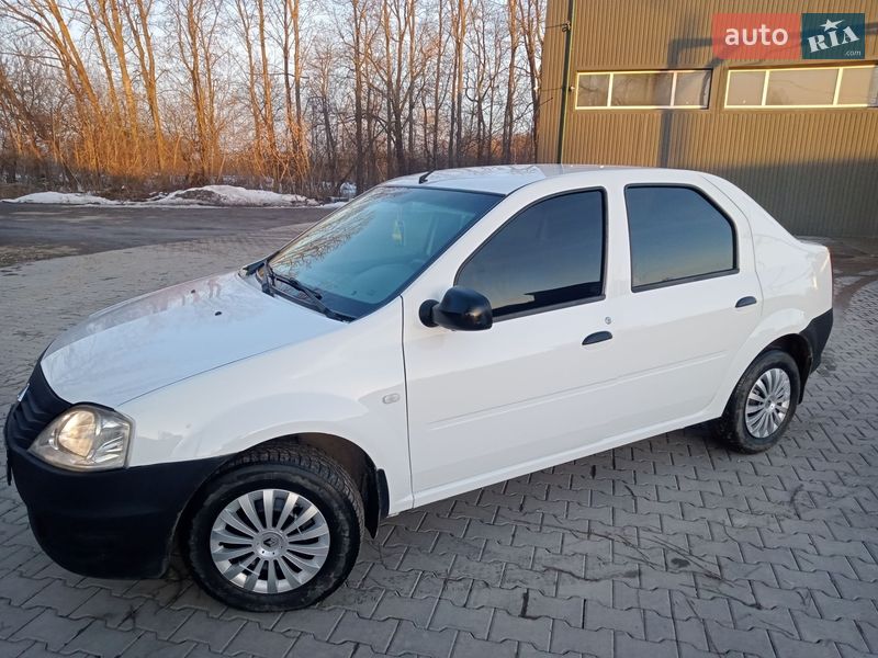 Седан Renault Logan 2009 в Тернополе