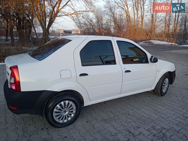 Седан Renault Logan 2009 в Тернополе