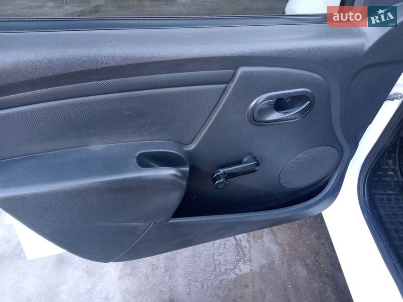 Седан Renault Logan 2009 в Тернополе