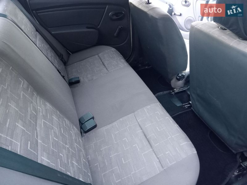 Седан Renault Logan 2009 в Тернополе