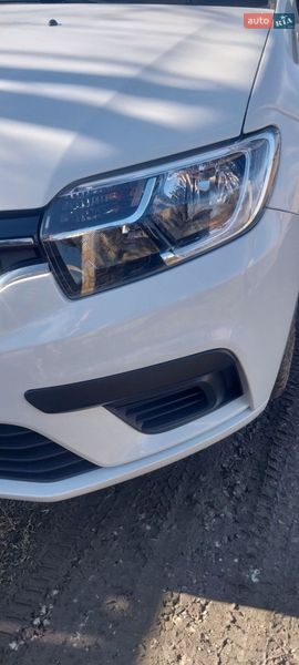 Седан Renault Logan 2018 в Ивано-Франковске