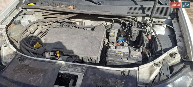 Седан Renault Logan 2015 в Киеве