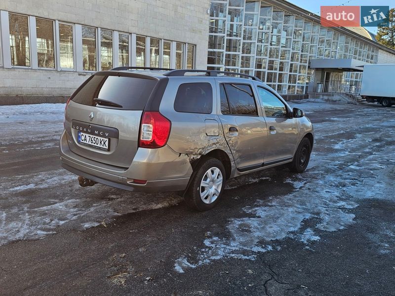 Универсал Renault Logan 2014 в Киеве
