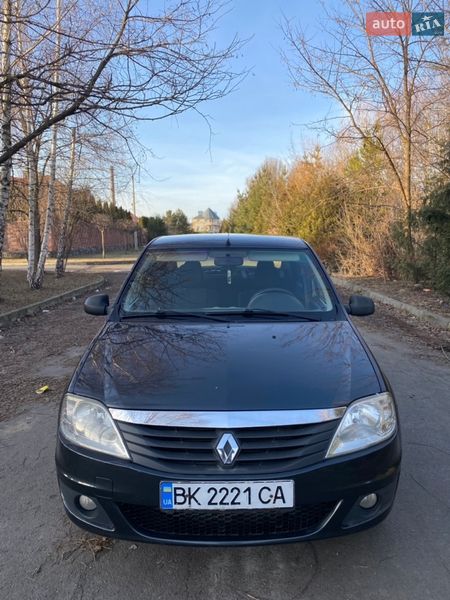 Седан Renault Logan 2010 в Рівному