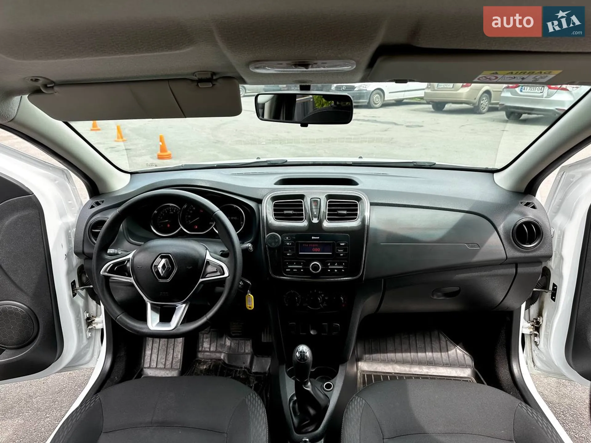 2020 Renault Logan - мініатюра 24