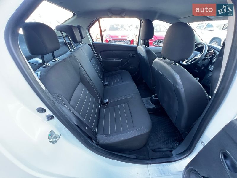 Седан Renault Logan 2021 в Києві