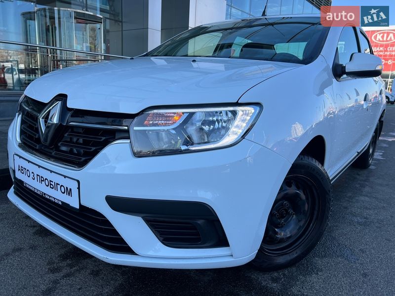 Renault Logan 2021