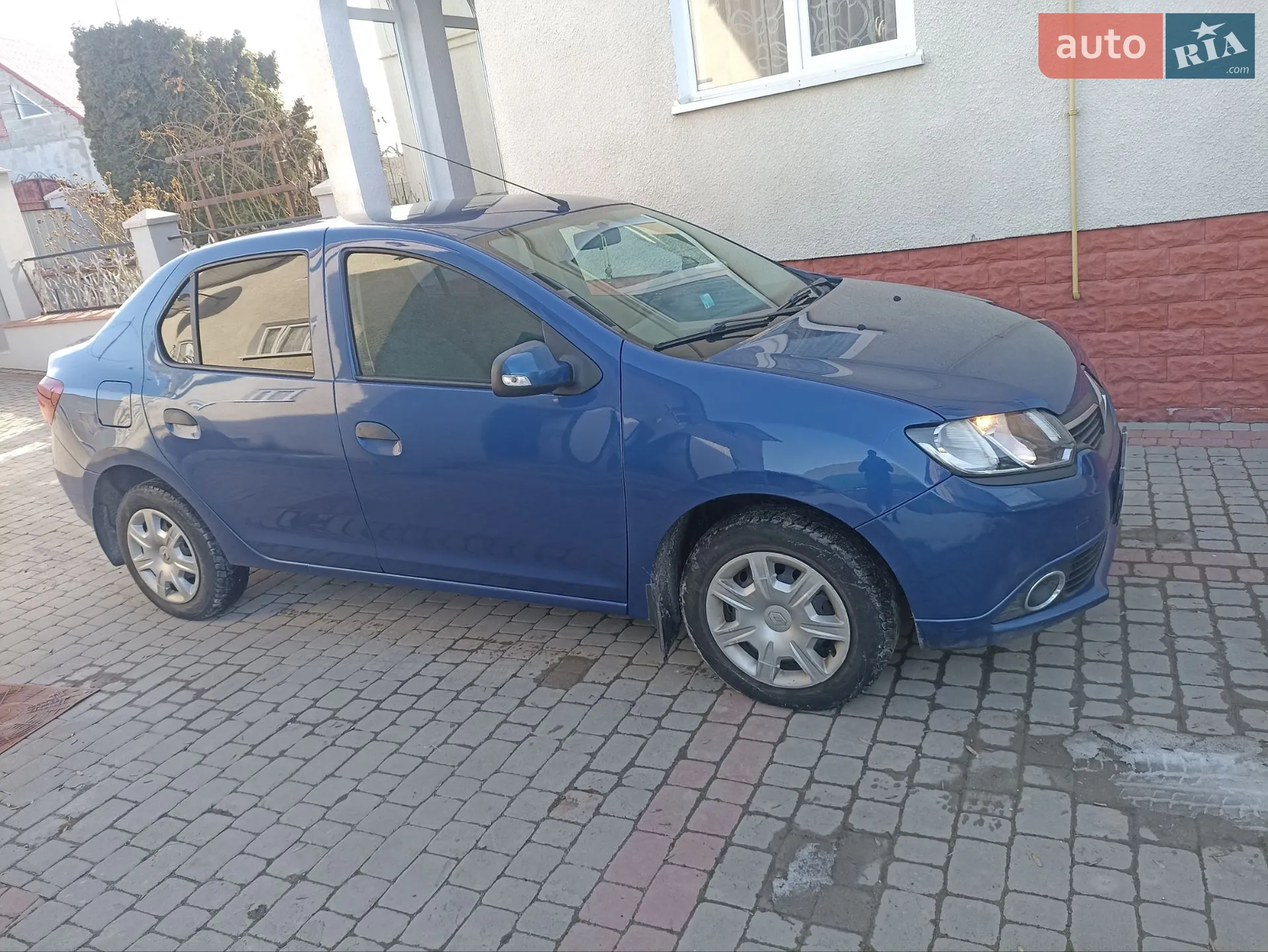 2014 Renault Logan - мініатюра 8