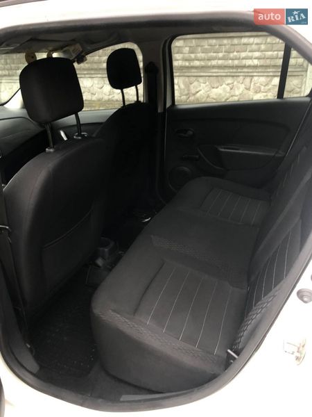 Седан Renault Logan 2020 в Киеве