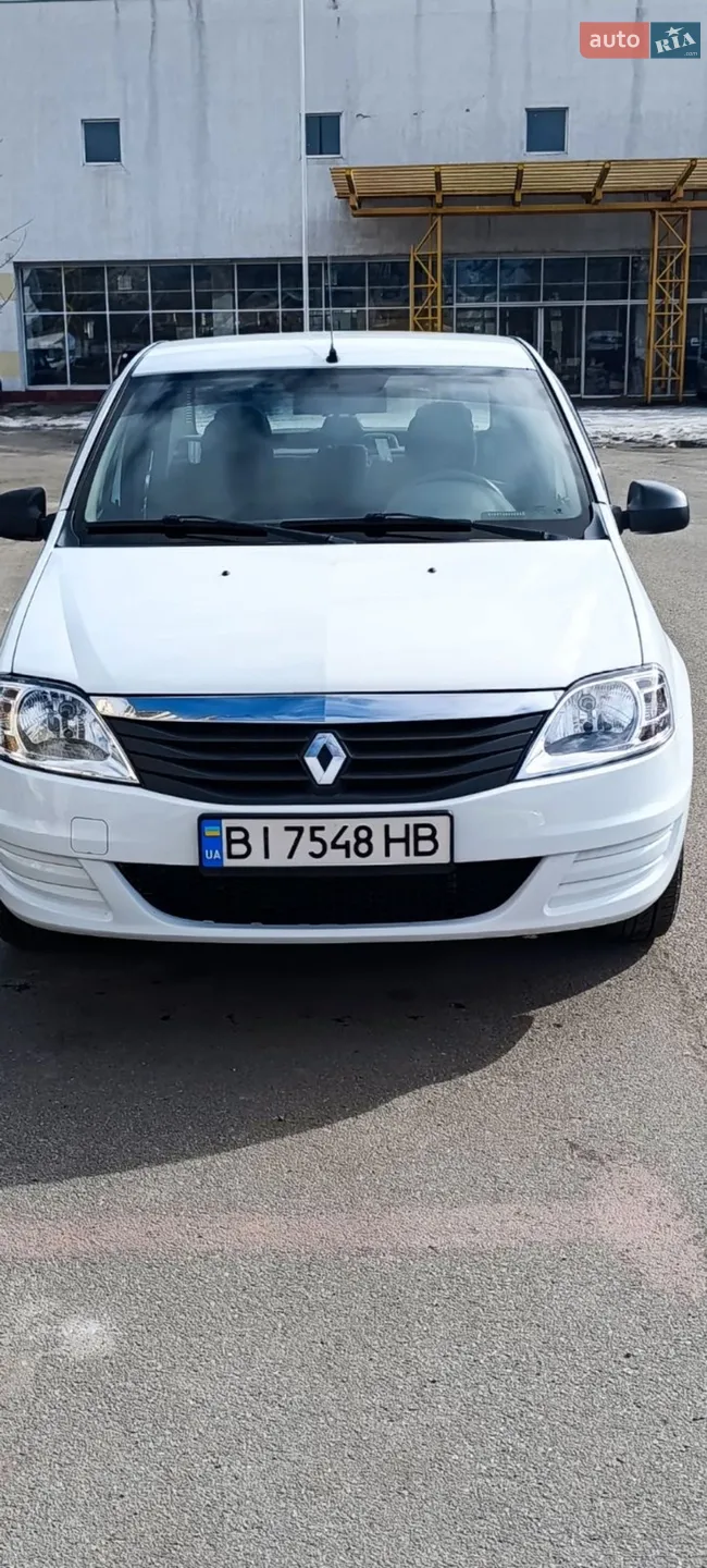 Renault Logan 2010