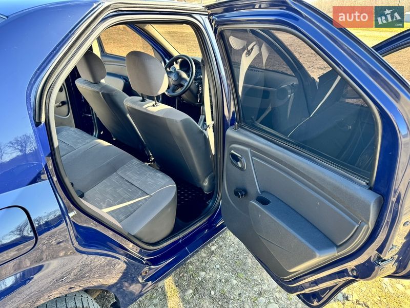 Седан Renault Logan 2009 в Івано-Франківську фото 25 Седан Renault Logan 2009 в Івано-Франківську